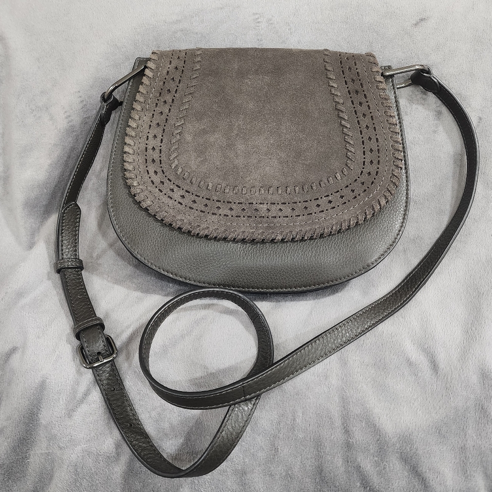 NWOT VINCE CAMUTO KIRIE SUEDE & LEATHER CROSSBODY SADDLE BAG